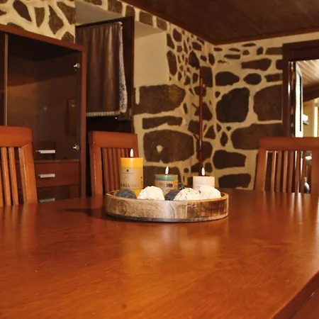 Casa Castro - Refugio Rural Em Fonte Arcada, Silencio E Conforto * Fonte Arcada