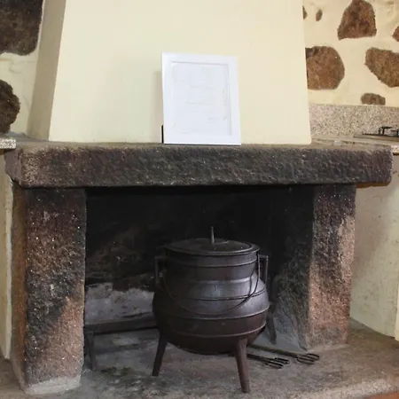 Casa Castro - Refugio Rural Em Fonte Arcada, Silencio E Conforto Lägenhet *