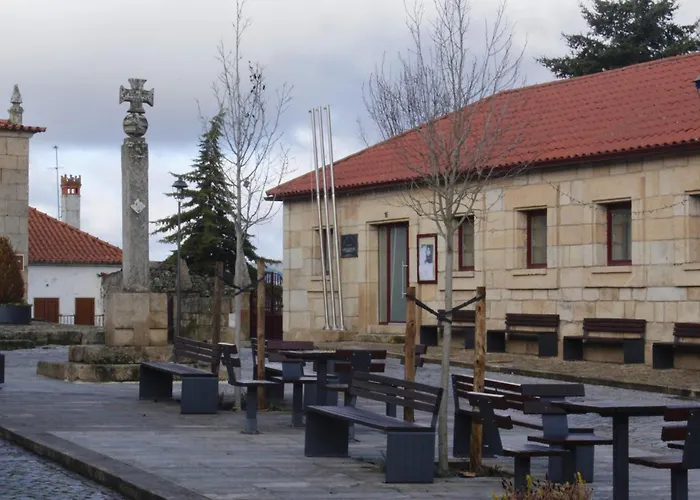 Casa Castro - Refugio Rural Em Fonte Arcada, Silencio E Conforto *